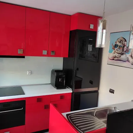 アパート Red オルシュティン