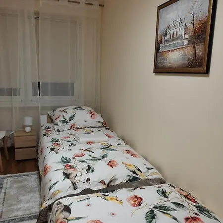 Red Apartment Olsztyn (Warmian-Masurian)