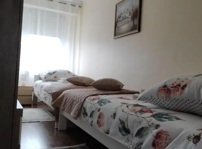 Red Apartment Olsztyn